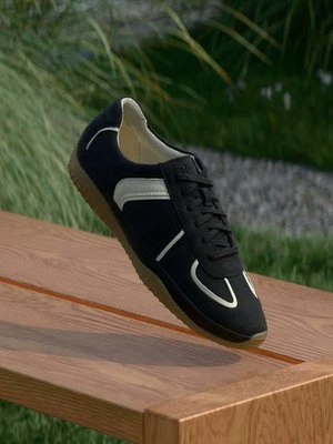 Obrázek produktu Tenisky Clarks