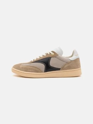 Obrázek produktu Tenisky Filling Pieces