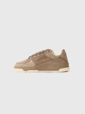 Obrázek produktu Tenisky Filling Pieces