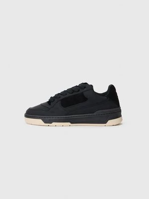 Obrázek produktu Tenisky Filling Pieces