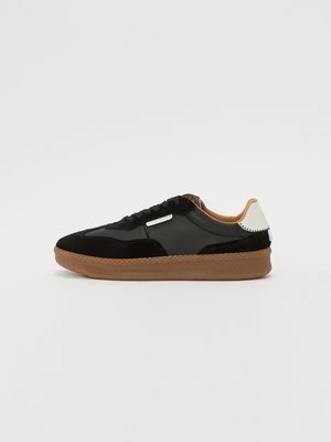 Obrázek produktu Tenisky Steve Madden černá