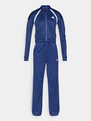 Obrázek produktu Tepláková souprava adidas Sportswear