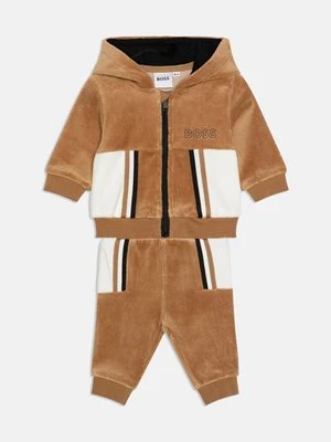 Obrázek produktu Tepláková souprava BOSS Kidswear