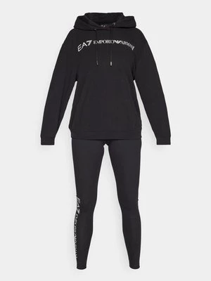 Obrázek produktu Tepláková souprava EA7 Emporio Armani