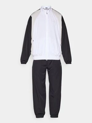 Obrázek produktu Tepláková souprava EA7 Emporio Armani