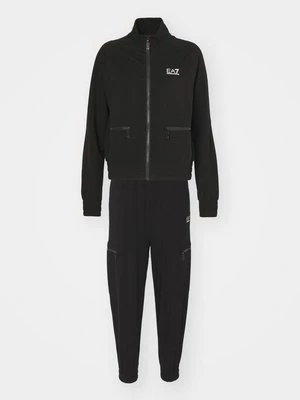Obrázek produktu Tepláková souprava EA7 Emporio Armani