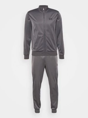 Obrázek produktu Tepláková souprava EA7 Emporio Armani