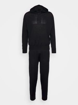 Obrázek produktu Tepláková souprava Emporio Armani