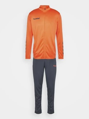 Obrázek produktu Tepláková souprava Hummel