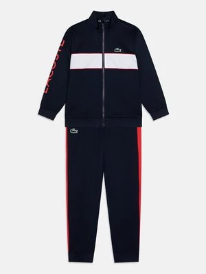 Obrázek produktu Tepláková souprava Lacoste