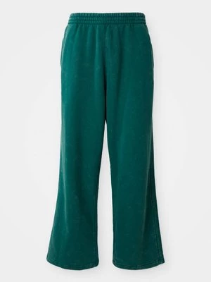 Obrázek produktu Teplákové kalhoty adidas Originals