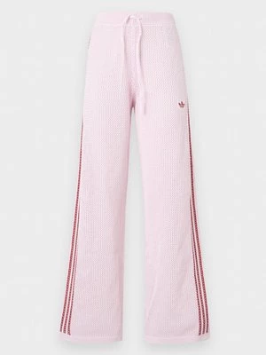 Obrázek produktu Teplákové kalhoty adidas Originals