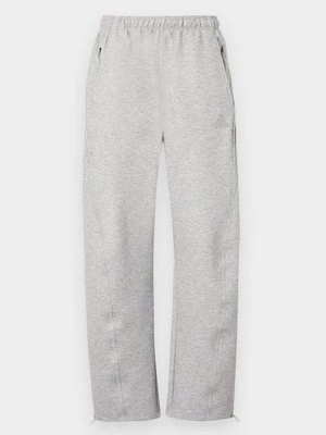 Obrázek produktu Teplákové kalhoty adidas Originals