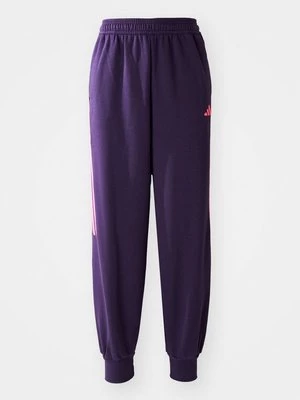 Obrázek produktu Teplákové kalhoty adidas Sportswear