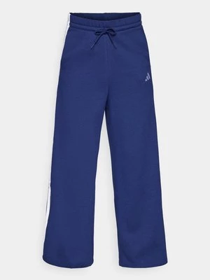 Obrázek produktu Teplákové kalhoty adidas Sportswear