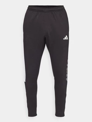 Obrázek produktu Teplákové kalhoty adidas Sportswear