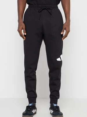 Obrázek produktu Teplákové kalhoty adidas Sportswear