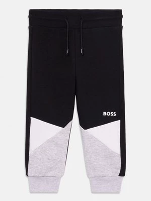 Obrázek produktu Teplákové kalhoty BOSS Kidswear