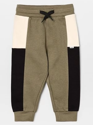 Obrázek produktu Teplákové kalhoty BOSS Kidswear