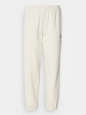 Obrázek produktu Teplákové kalhoty Calvin Klein Jeans