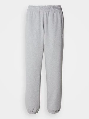 Obrázek produktu Teplákové kalhoty Calvin Klein Jeans