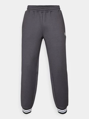 Obrázek produktu Teplákové kalhoty EA7 Emporio Armani