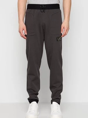 Obrázek produktu Teplákové kalhoty EA7 Emporio Armani