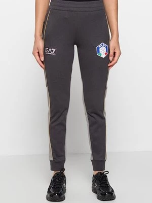 Obrázek produktu Teplákové kalhoty EA7 Emporio Armani