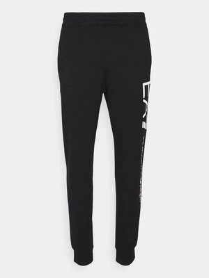 Obrázek produktu Teplákové kalhoty EA7 Emporio Armani