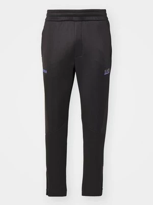 Obrázek produktu Teplákové kalhoty EA7 Emporio Armani