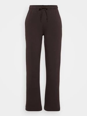 Obrázek produktu Teplákové kalhoty Gina Tricot Petite