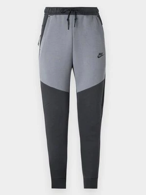 Obrázek produktu Teplákové kalhoty Nike antracitová