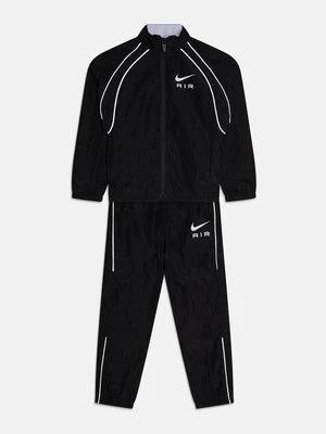 Obrázek produktu Teplákové kalhoty Nike černá