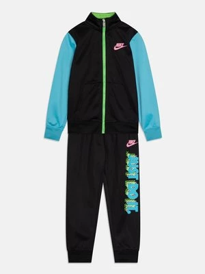 Obrázek produktu Teplákové kalhoty Nike černá