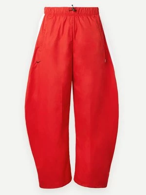 Obrázek produktu Teplákové kalhoty Nike červená