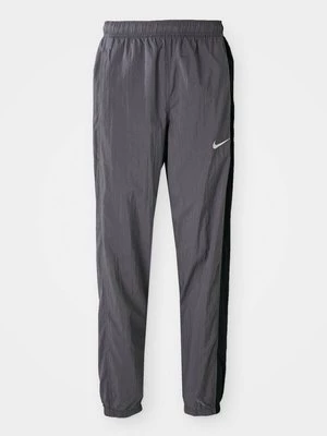 Obrázek produktu Teplákové kalhoty Nike Performance