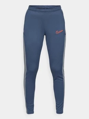 Obrázek produktu Teplákové kalhoty Nike Performance
