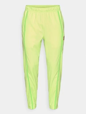 Obrázek produktu Teplákové kalhoty Nike Performance