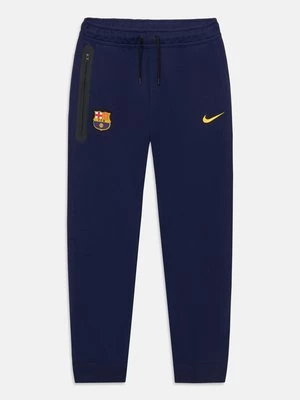 Obrázek produktu Teplákové kalhoty Nike Performance