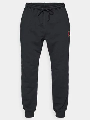 Obrázek produktu Teplákové kalhoty Nike Performance