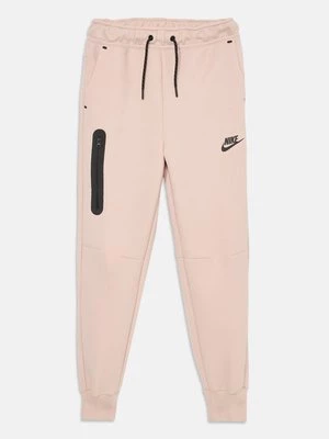 Obrázek produktu Teplákové kalhoty Nike růžová