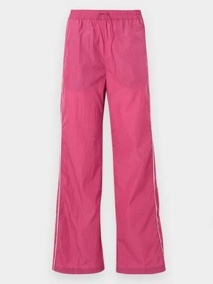 Obrázek produktu Teplákové kalhoty Nike Sportswear