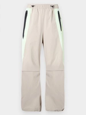 Obrázek produktu Teplákové kalhoty Nike Sportswear