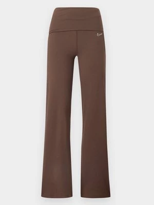 Obrázek produktu Teplákové kalhoty Nike Sportswear