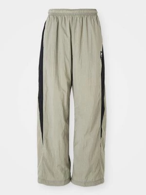 Obrázek produktu Teplákové kalhoty Nike Sportswear