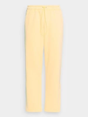 Obrázek produktu Teplákové kalhoty The Tracksuit Club