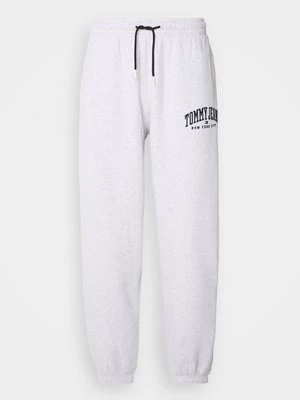 Obrázek produktu Teplákové kalhoty Tommy Jeans