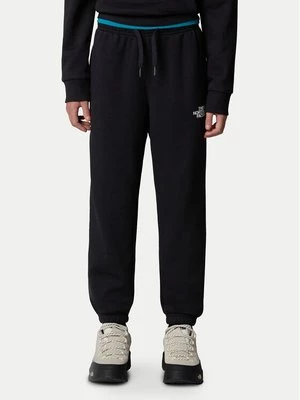 Obrázek produktu The North Face Teplákové kalhoty NF0A8BHT Černá Regular Fit