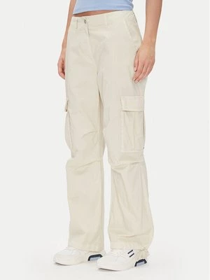 Obrázek produktu Tommy Jeans Kalhoty z materiálu Tjw Cargo Relaxed Straight DW0DW20350 Béžová Relaxed Fit