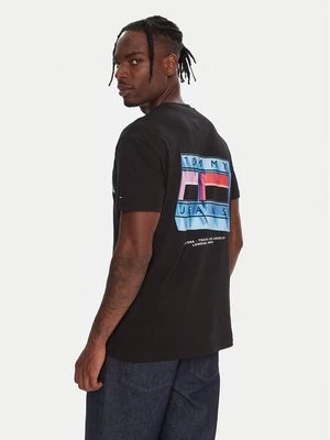 Obrázek produktu Tommy Jeans T-Shirt DM0DM21980 Černá Regular Fit